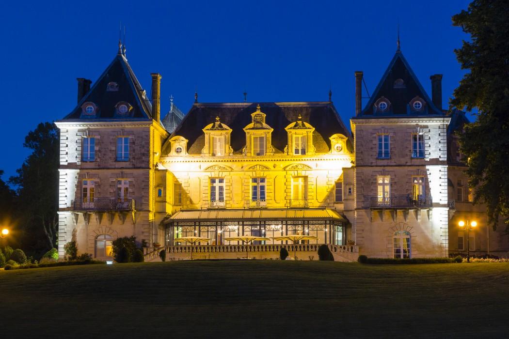 Chateau De Mirambeau - Relais & Chateaux Buitenkant foto