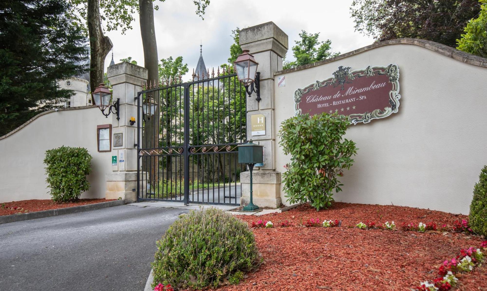Chateau De Mirambeau - Relais & Chateaux Buitenkant foto